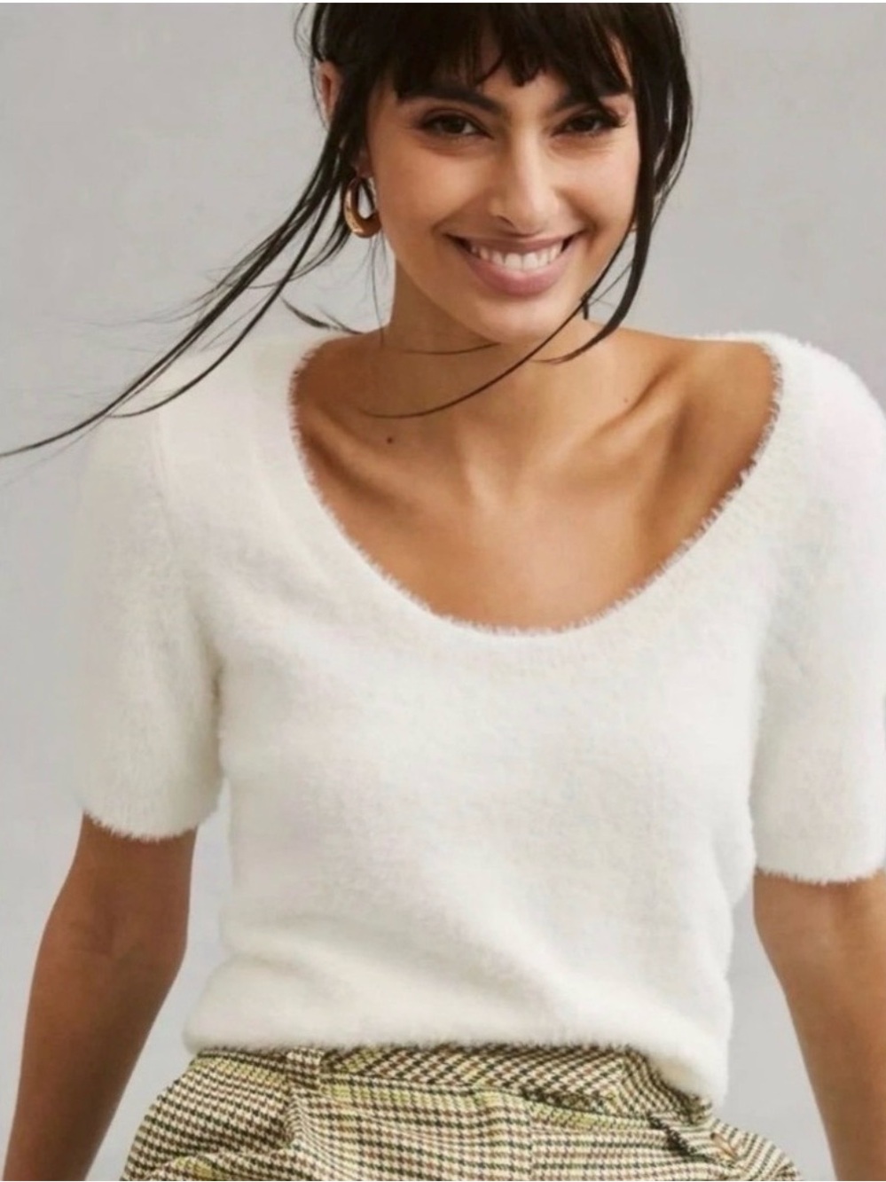 Anthropologie Maeve Off-White Scoop-Neck Short Sleeve Fuzzy Eyelash Sweater